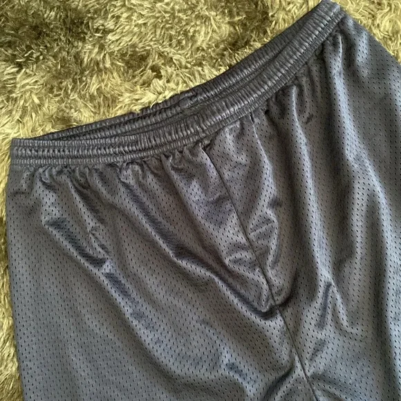 Navy UNC Carolina Tar Heels basketball shorts - Picture 3 of 17